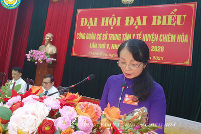 D_c_Ha_Thi_Bich_Ngoc_-_PGD_TTYT_phat_bieu_tai_DH