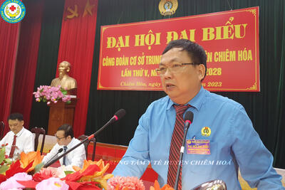 D_c_Nguyen_The_Yen_-_Pho_GD_so_Y_te_phat_bieu_tai_DH