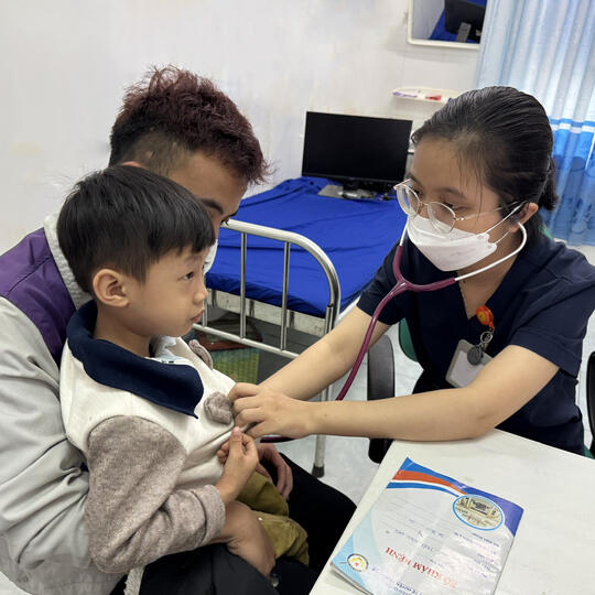 <a href="/chuyen-khoa" title="Chuyên khoa" rel="dofollow">Chuyên khoa</a>